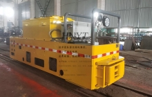 礦用電機車如何使用無人駕駛運行單元？