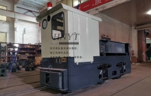 貴州5噸定制型鋰電池湘潭電機(jī)車發(fā)往金屬礦