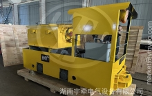 一批定制型2.5噸湘潭蓄電池電機(jī)車(chē)出口海外