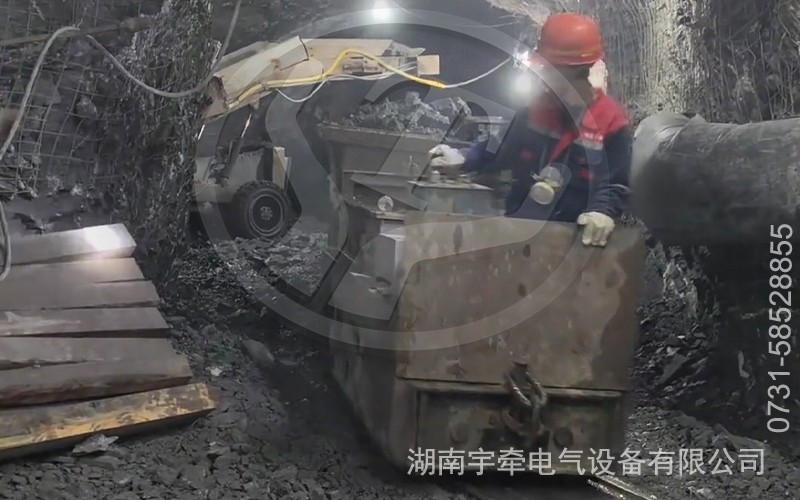 5噸湘潭鋰電池電機(jī)車礦山井下穩(wěn)定運(yùn)行5年